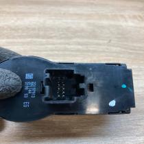 23197913 371144  Light switch Opel Insignia A