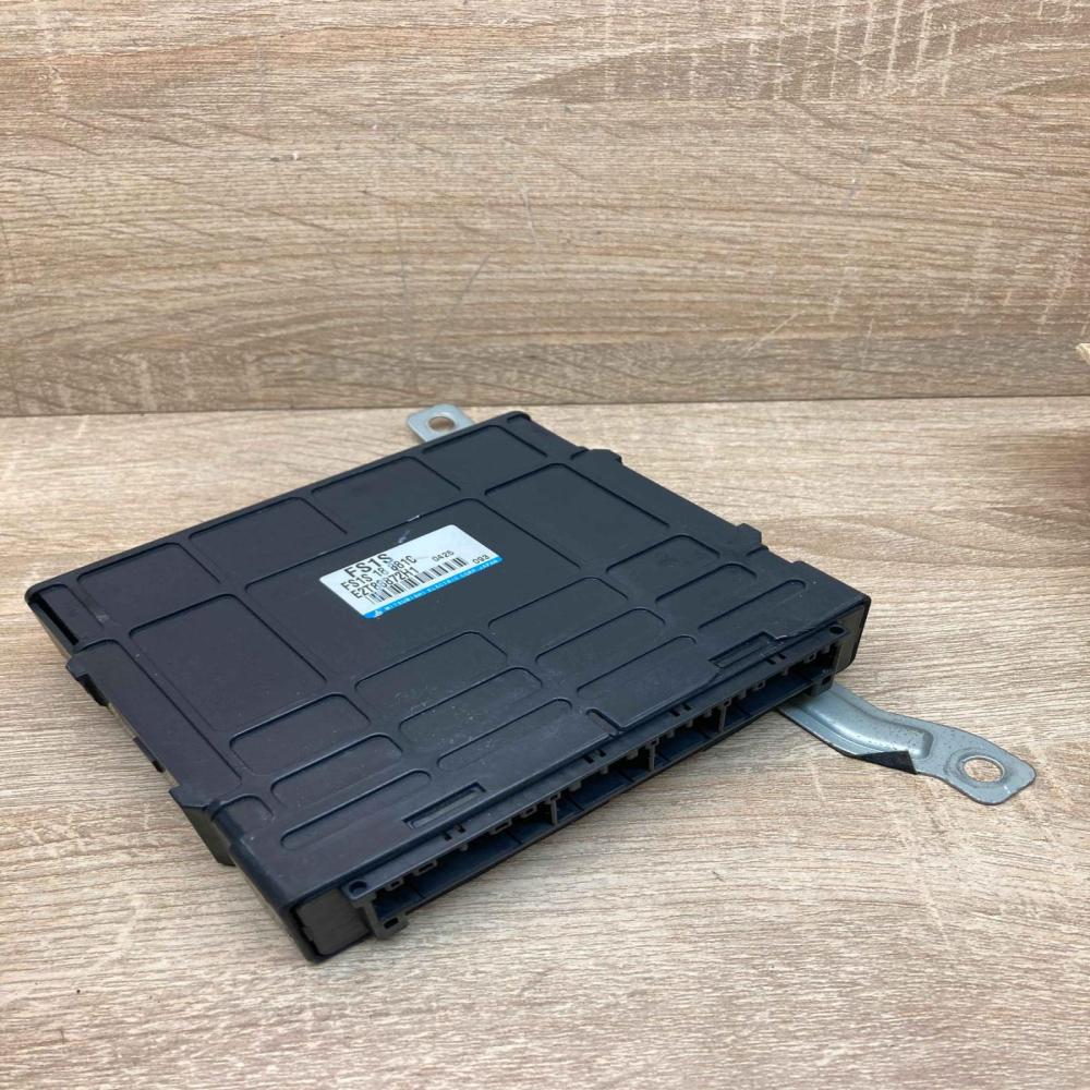 FS1S 18 881C E2T88872H1 FS1S Engine control unit/module ECU Mazda MPV