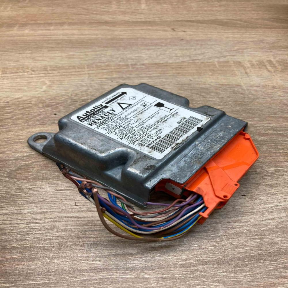 7700429613C 5506296000 With Plug Airbag control unit/module Renault Laguna I