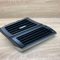 7161803 0117784 02 LH Dashboard side air vent grill/cover trim BMW X5 E70