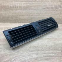 7161802 773201  Dash center air vent grill BMW X5 E70