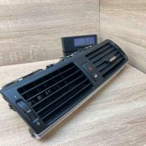 7161802 773201  Dash center air vent grill BMW X5 E70