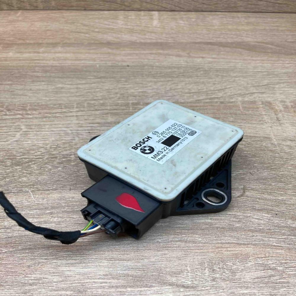 6770137 0265005622 With Plug ESP acceleration yaw rate sensor BMW 5 E60 E61