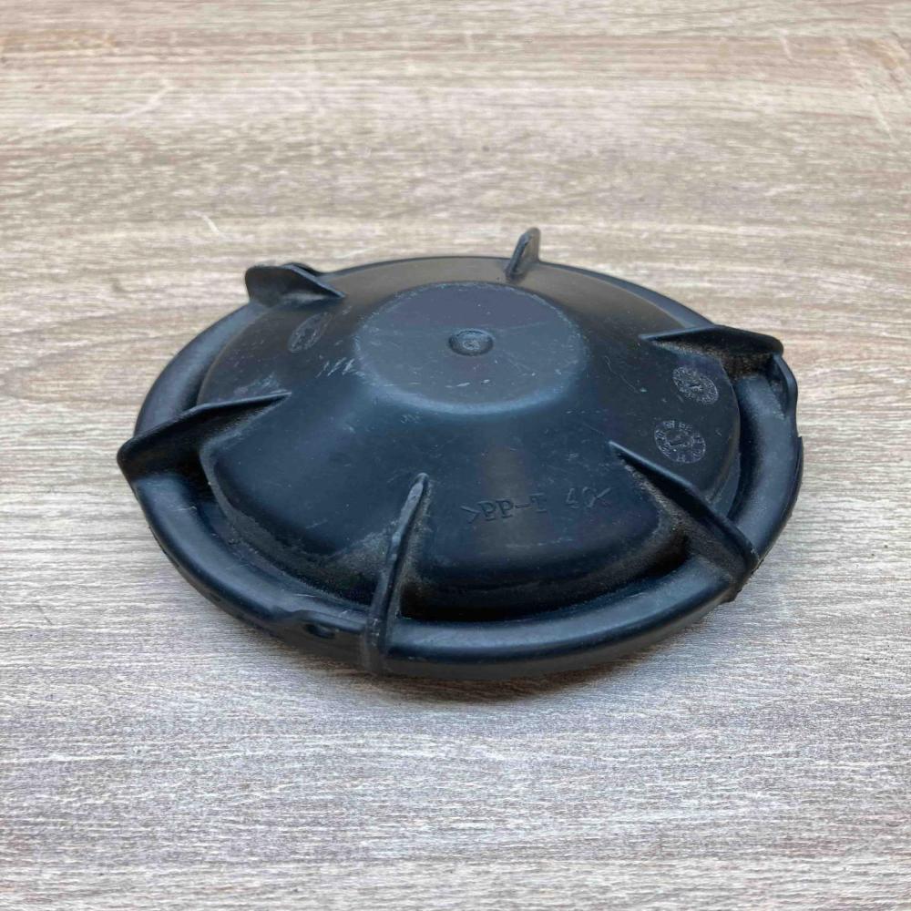 164513 00   Headlight/headlamp dust cover BMW 5 E60 E61