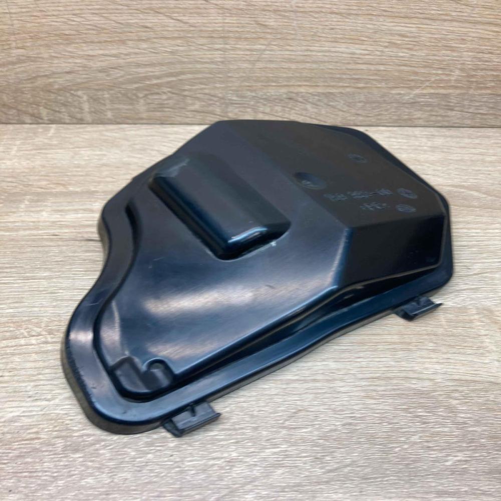 159332 00   Headlight/headlamp dust cover BMW 5 E60 E61