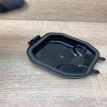 155037   Headlight/headlamp dust cover BMW 7 E65 E66