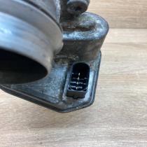 7804384 21700111  Throttle valve BMW 5 E60 E61