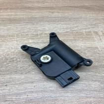 1K0907511B 0132801341  Air flap motor/actuator Volkswagen Golf V