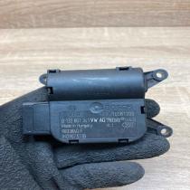 1K0907511B 0132801341  Air flap motor/actuator Volkswagen Golf V