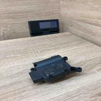 3C0907511 0132801370  Air flap motor/actuator Volkswagen PASSAT B6