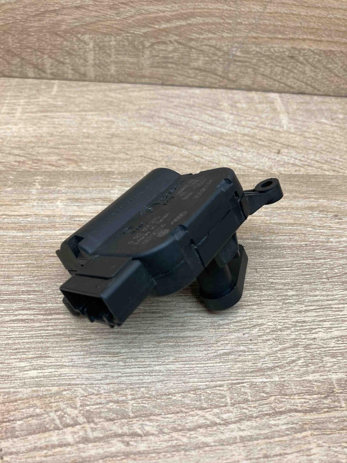 3C0907511A 0132801370  Air flap motor/actuator Volkswagen PASSAT B6