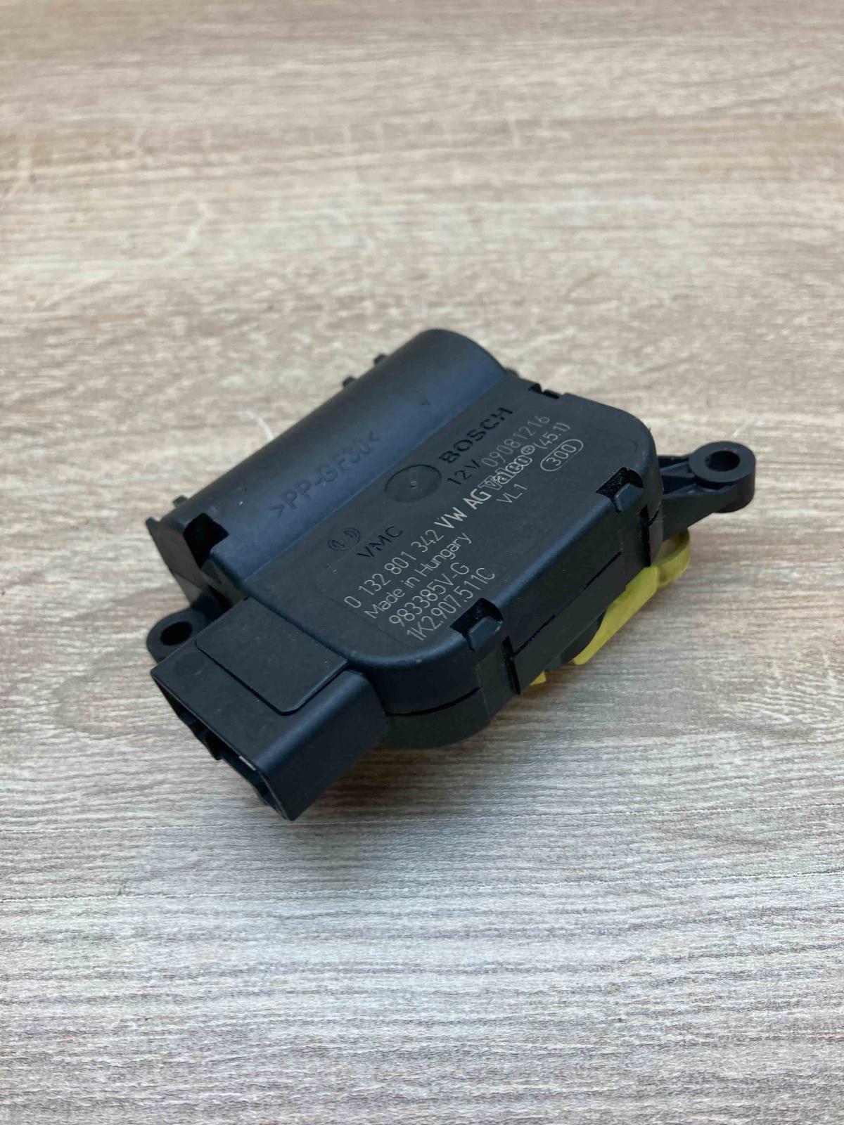 1K2907511C 0132801342  Air flap motor/actuator Volkswagen Tiguan