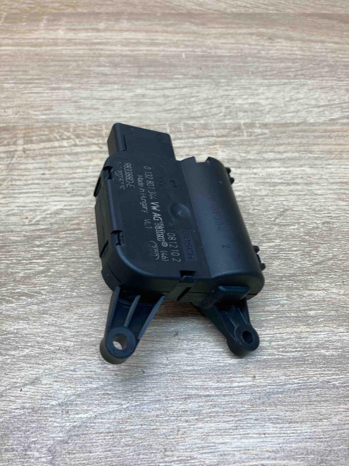 1K2907511E 0132801344  Air flap motor/actuator Volkswagen Tiguan