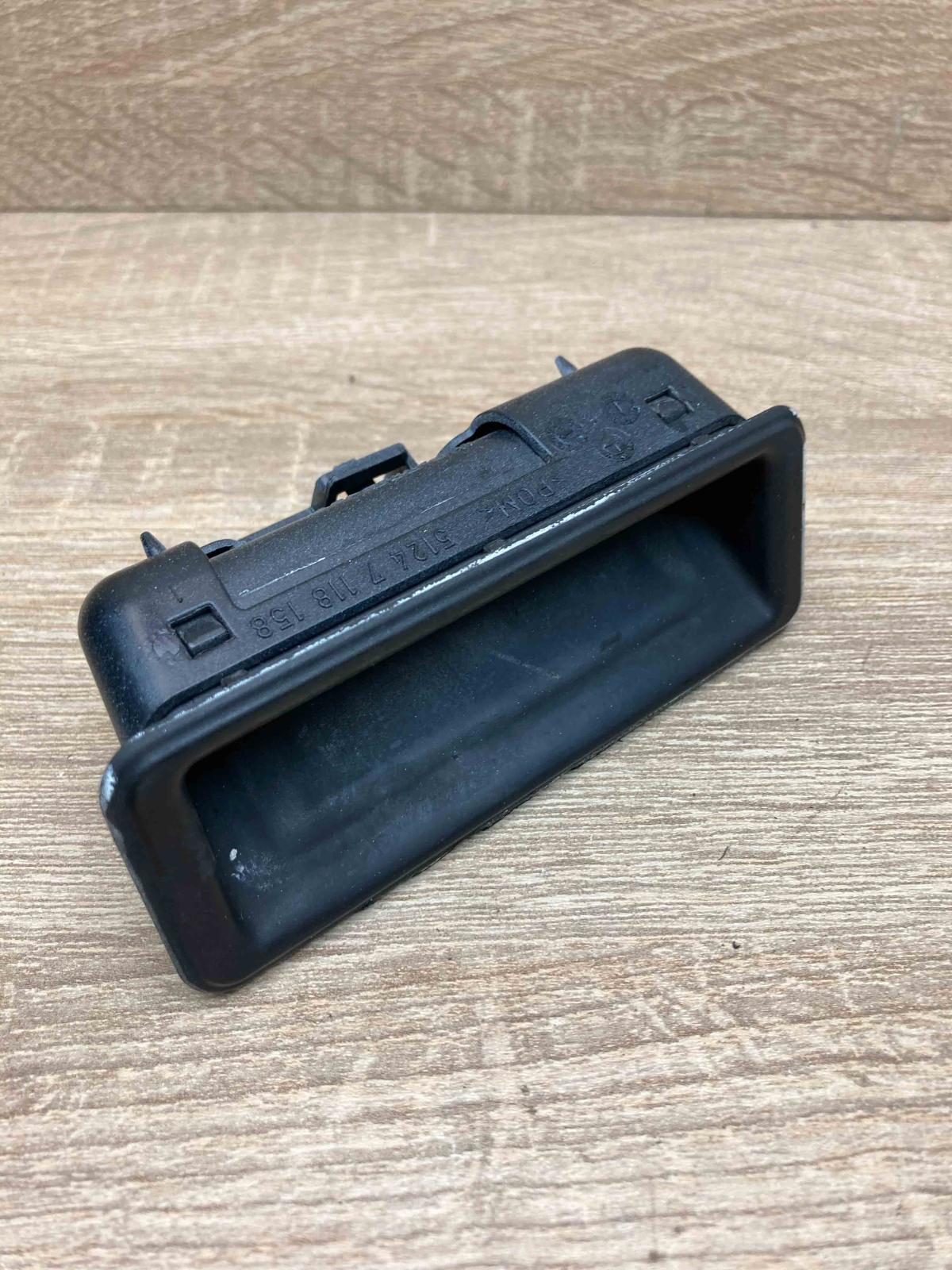 7118158   Tailgate/trunk/boot exterior handle BMW 3 E90 E91