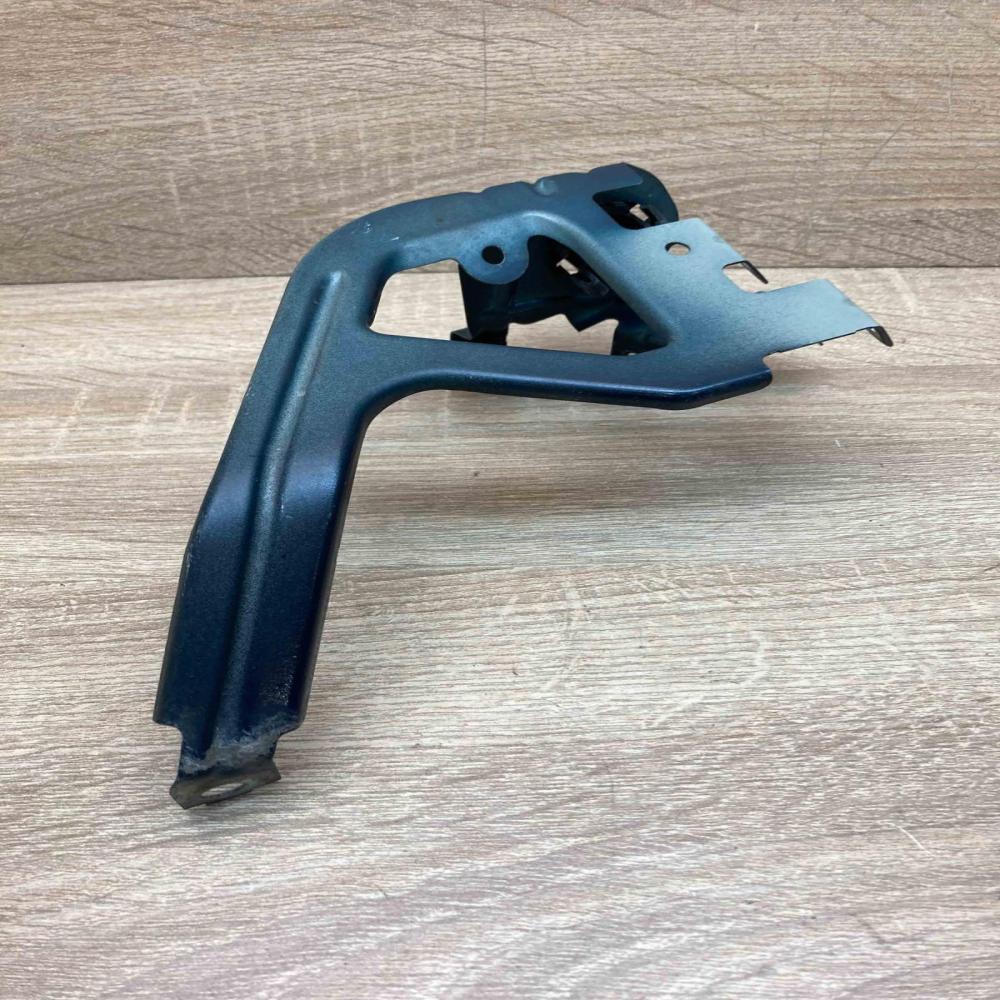7183752 5176 7183752 04 Left Side Fender mounting bracket BMW 5 F10 F11
