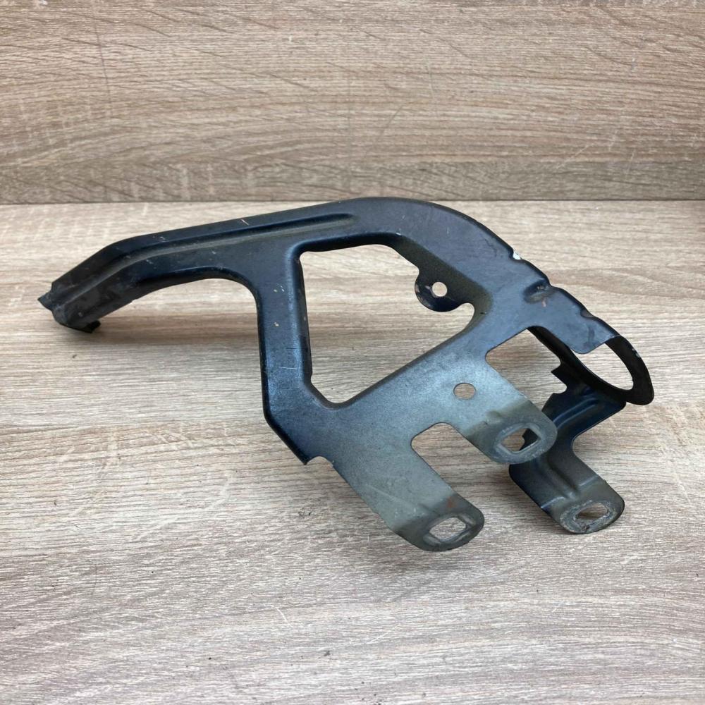BMW Bonnet Adjuster Bracket  Left Side Fender mounting bracket BMW 5 F10 F11