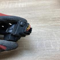 EFB322 13042005 CZ113930 071 Air flap motor/actuator BMW X3 E83