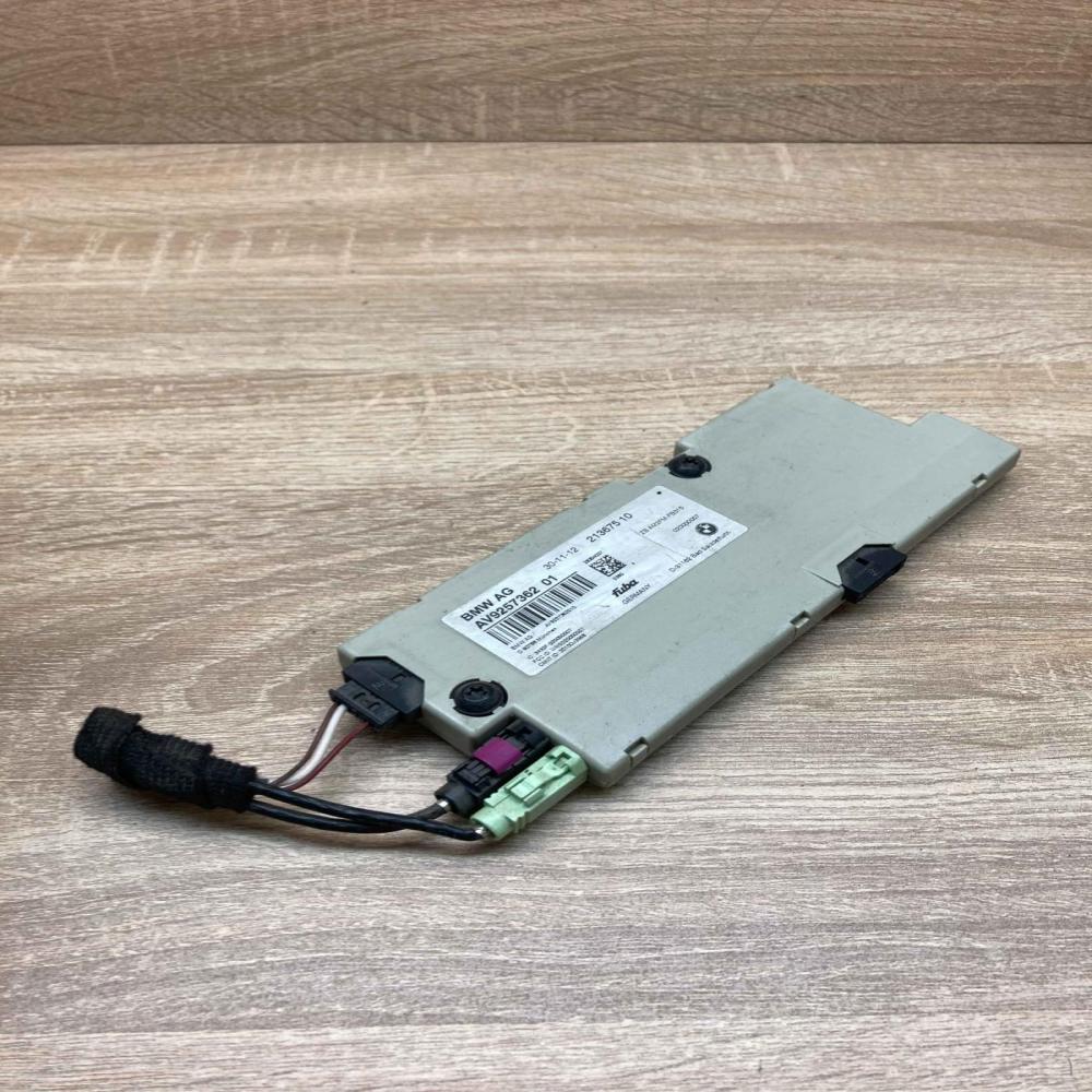 9257362 21367510 With Plug Aerial antenna amplifier BMW 5 F10 F11