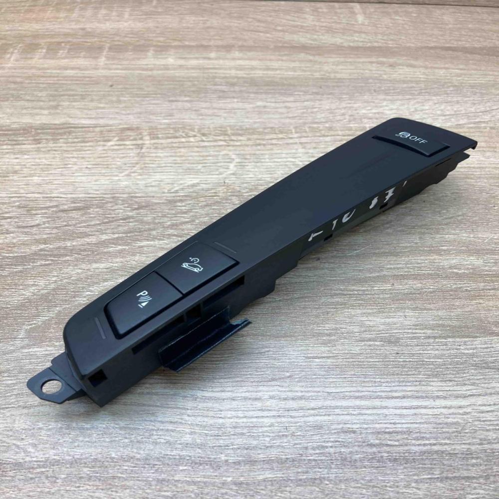 9202930 107552 10  Parking (PDC) sensor switch BMW X3 F25