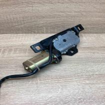 7129931 ED424525  Tailgate/trunk/boot lock/catch/latch BMW 5 E60 E61