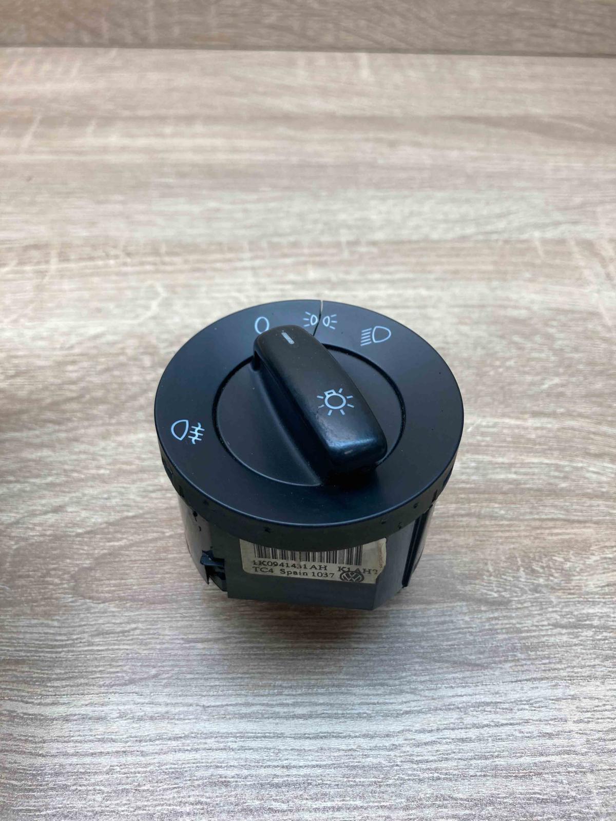 1K0941431AH   Light switch Volkswagen Golf V