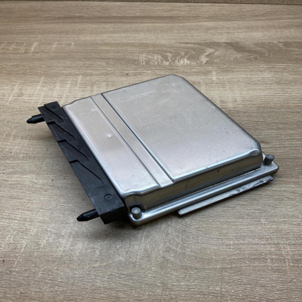 30637733A 0281011078  Engine control unit/module ECU Volvo S60