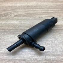 3B7955681   Headlight washer pump Audi A6 S6 C6 4F