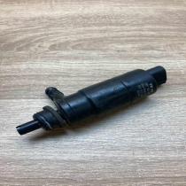 3B7955681  VD4 Headlight washer pump Audi A6 S6 C6 4F