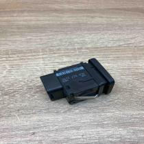 3C0927225C   Hand parking brake switch Volkswagen PASSAT B6