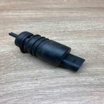 1T0955651A   Headlight washer pump Volkswagen PASSAT B5