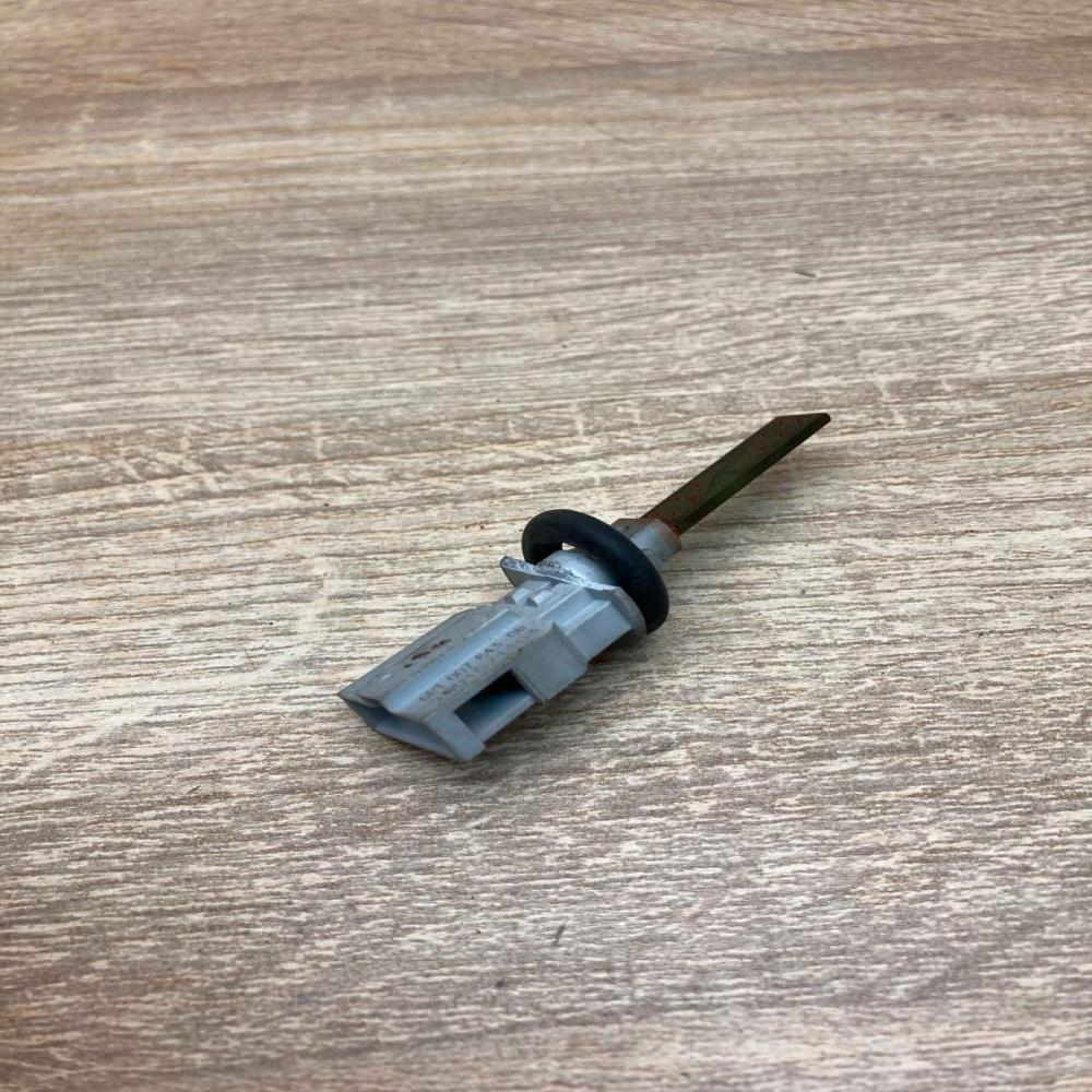 1K0907543E   Interior temperature sensor Volkswagen Touran I