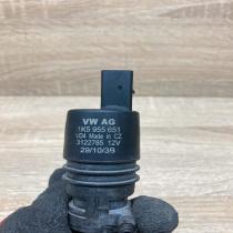 1K5955651 3122785  Windscreen/windshield washer pump Audi A6 S6 C7 4G