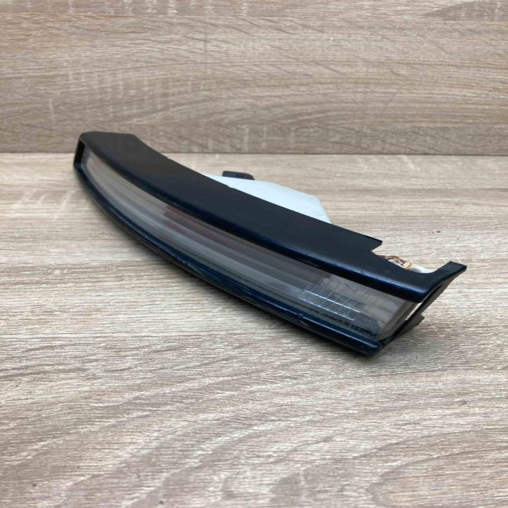 3C0953041L 3C0807717C Left Side Front indicator light Volkswagen PASSAT B6