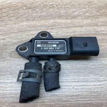 0281002710   Air pressure sensor Volkswagen Golf VI