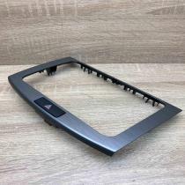 3AA858069H   Radio/GPS head unit trim Volkswagen PASSAT B6