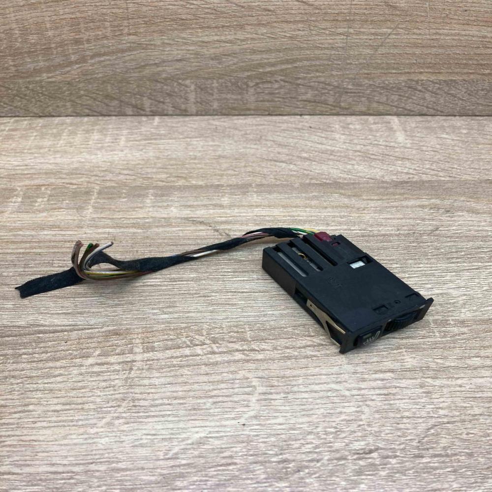 8352259 03055000 With Plug Seat heating switch BMW 5 E39