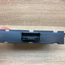 9113348 8ES00947900  Voltage converter/converter module BMW 1 E81 E87