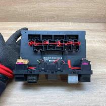 3C0937049J   Comfort/convenience module Volkswagen PASSAT B6