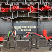 3C0937049L F005V00532  Comfort/convenience module Volkswagen PASSAT B6