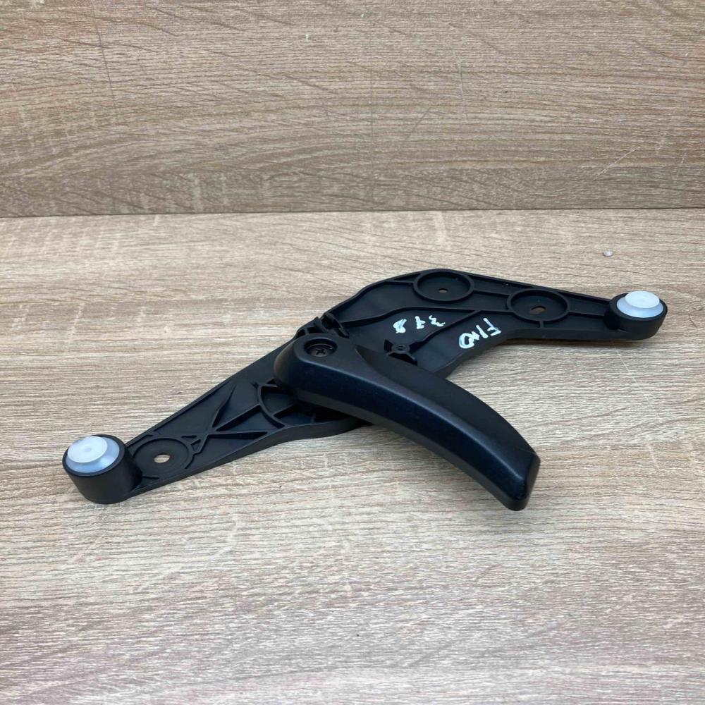 9114002   Engine bonnet (hood) release handle BMW 5 F10 F11
