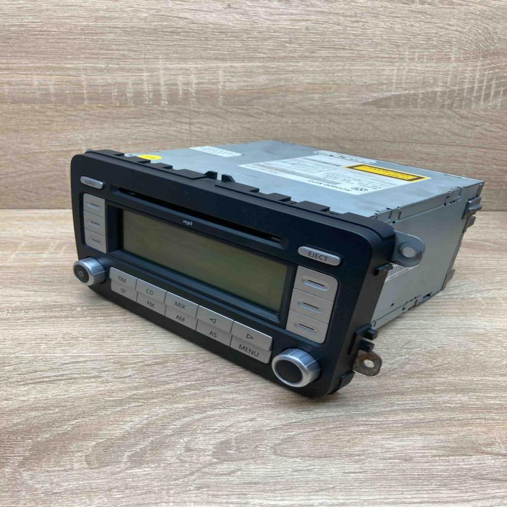 3C0035195B   Radio/CD/DVD/GPS head unit Volkswagen PASSAT B6