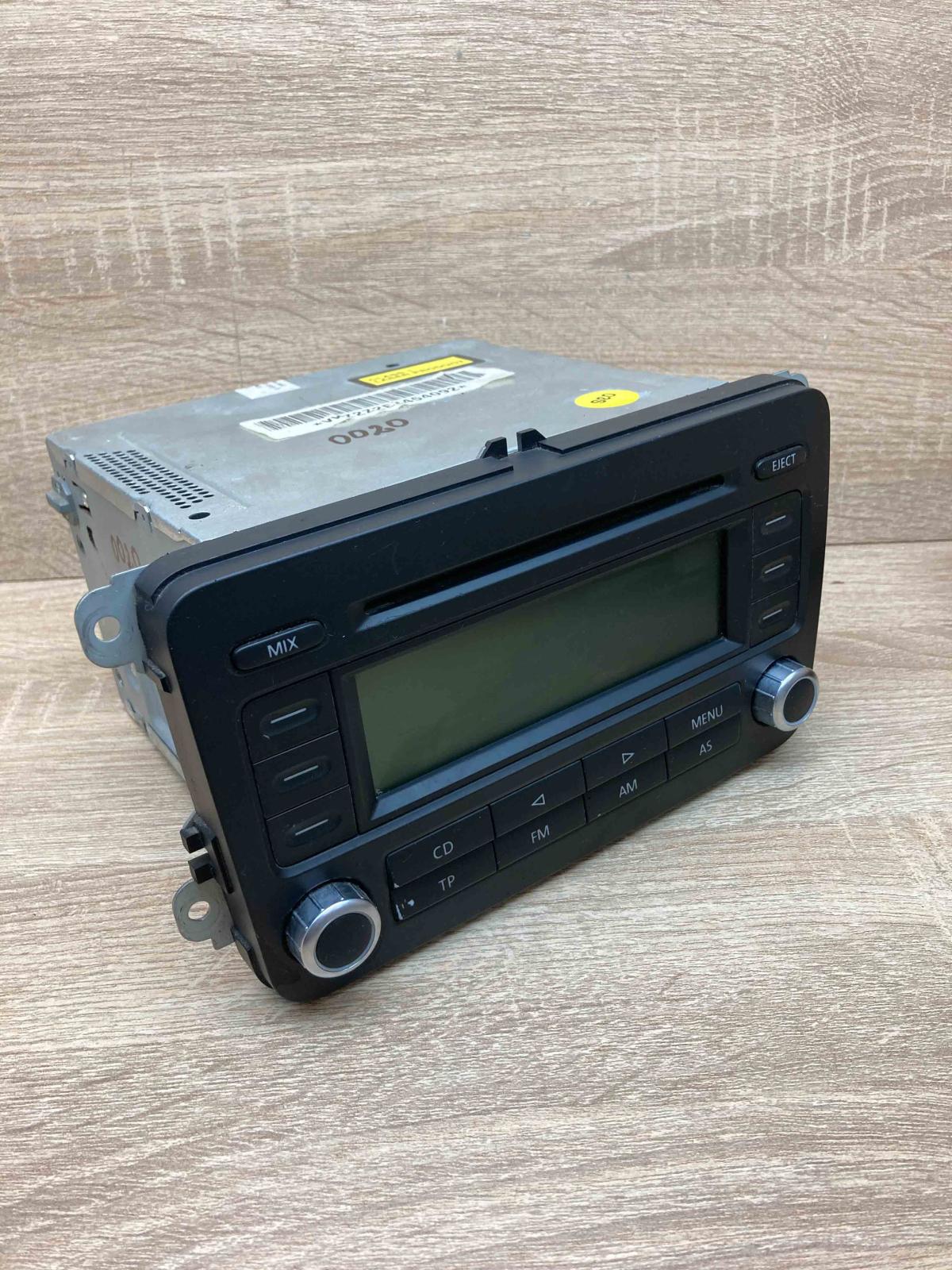1K0035186P 918438 6151 With Code Radio/CD/DVD/GPS head unit Volkswagen PASSAT B6