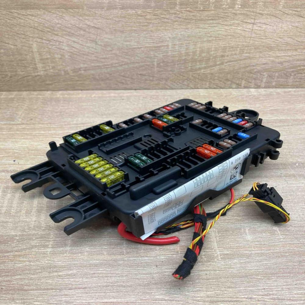 9261111 9228158  Fuse module BMW 3 F30 F35 F31