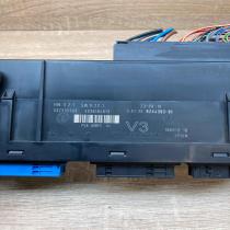 9244393 106818 10  Central body control module BMW 5 F10 F11