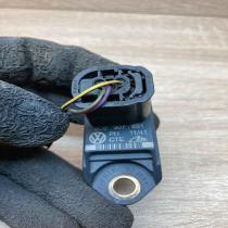3C0907651  With plug Acceleration sensor Volkswagen PASSAT B6