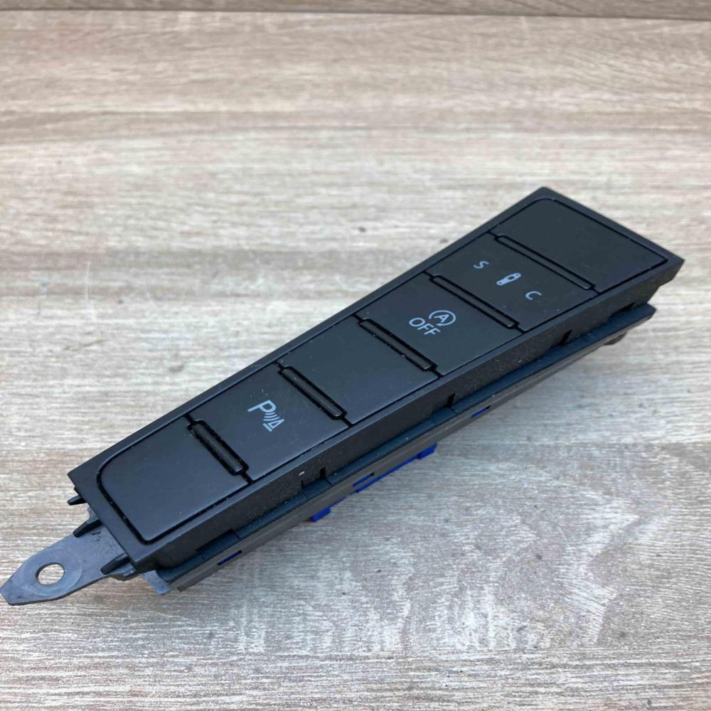 3AC927137AK   Parking (PDC) sensor switch Volkswagen PASSAT CC