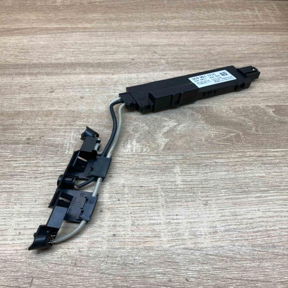 3C0951171C 28093144  Alarm movement detector/sensor Volkswagen PASSAT B6