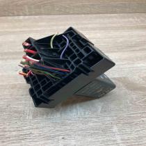 038907281B 1K093750  Other relay Volkswagen PASSAT B7