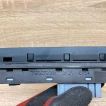 3AB927238K 3121 07S  Parking (PDC) sensor switch Volkswagen PASSAT B7