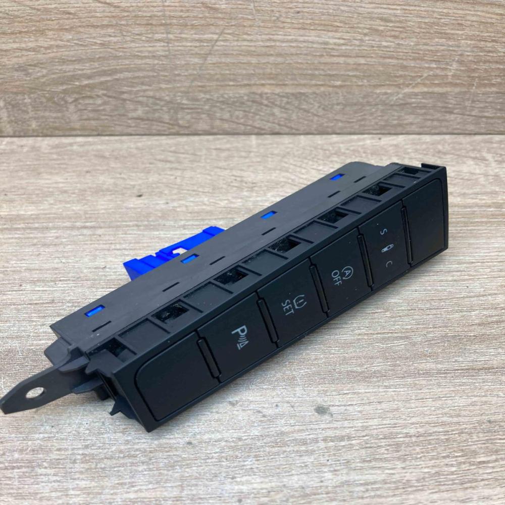3AC927137AR 0881 07S  Parking (PDC) sensor switch Volkswagen PASSAT CC